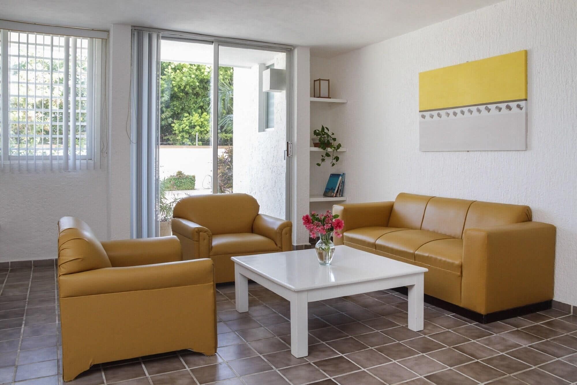 Photo - Las Gaviotas Hotel and Suites