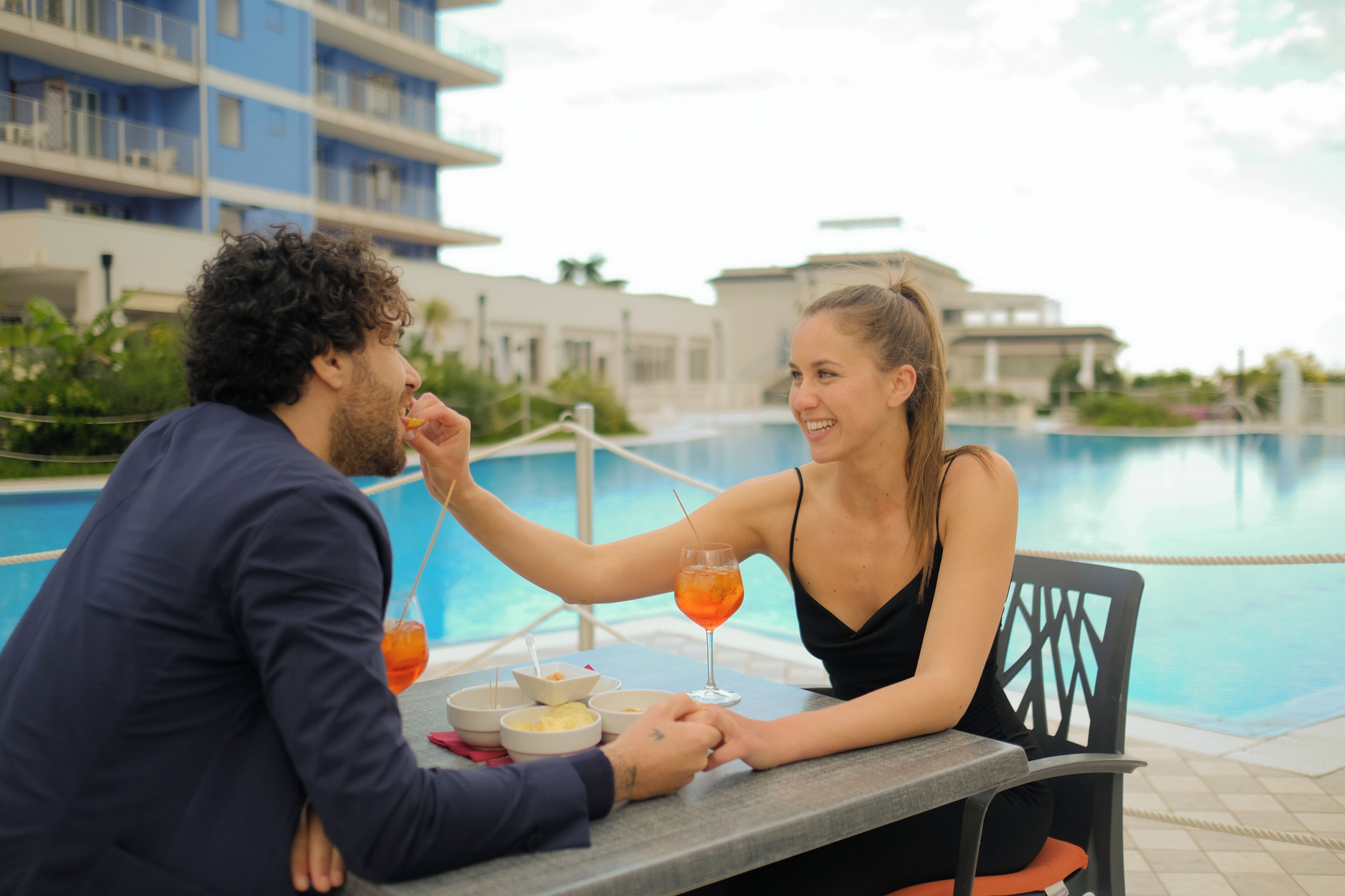 Bar accanto alla piscina