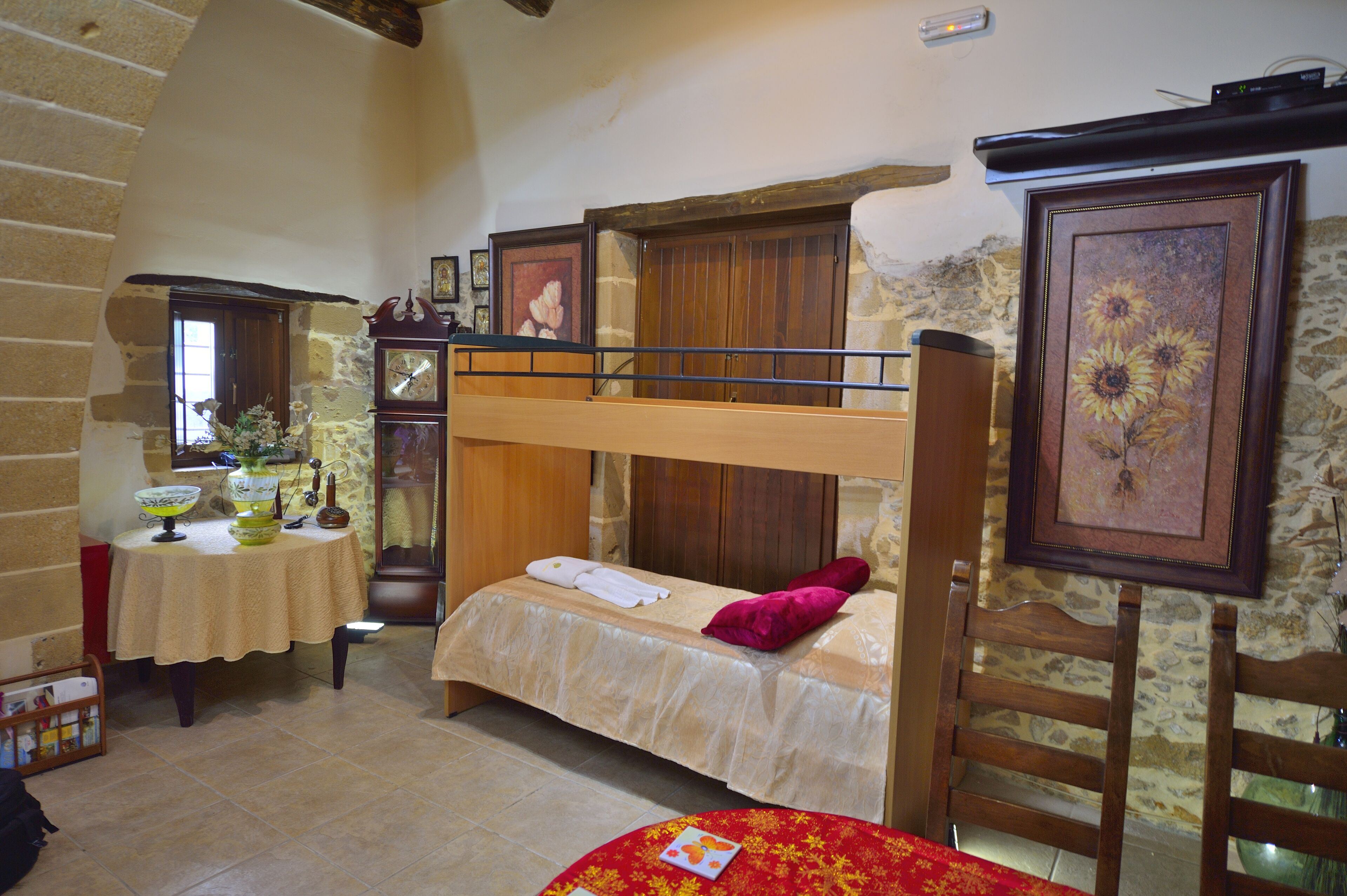 1 bedroom, tempur-pedic beds, in-room safe, individually decorated