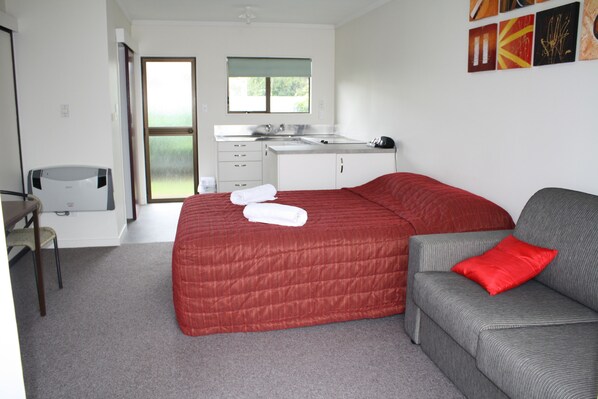 Studio | Safe på rommet, strykejern/-brett, wi-fi (inkludert) og sengetøy