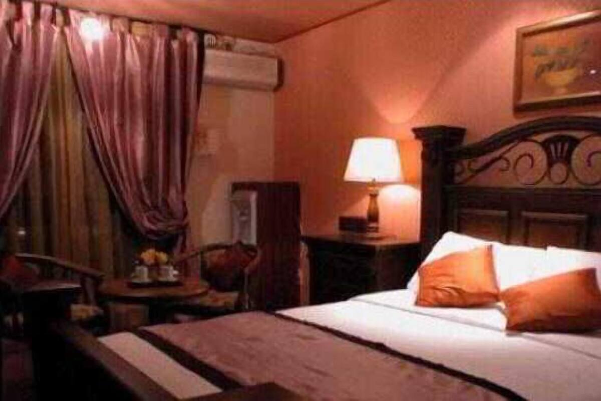 Antique Double Room