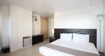 Westcliff Villa