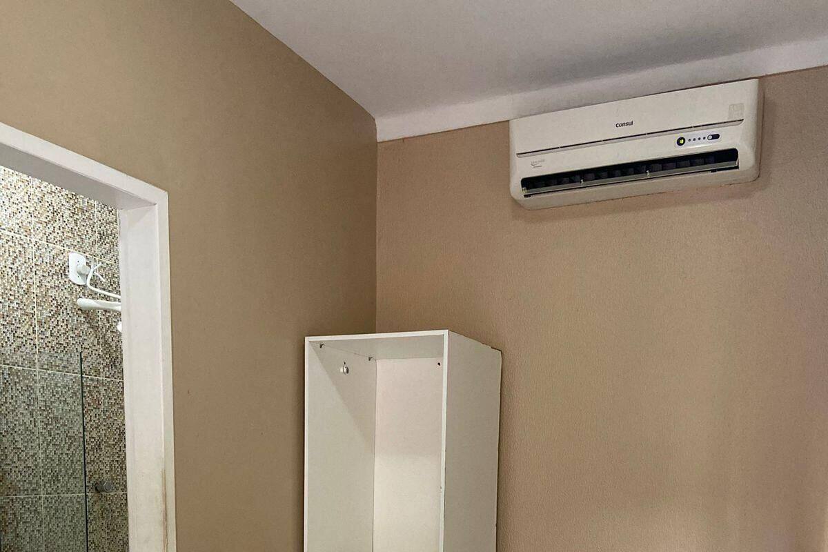 10 bedrooms, WiFi (free), individually decorated, individually furnished