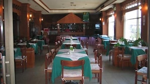 Dining - Pinnacle Satun Wangmai Hotel (Satun)