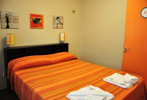 In-room safe, free WiFi