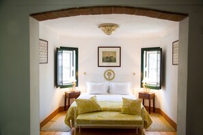 Superior Double or Twin Room | Individually decorated, free cribs/infant beds, rollaway beds, free WiFi - Moinho do Álamo (Montemor-o-Novo)