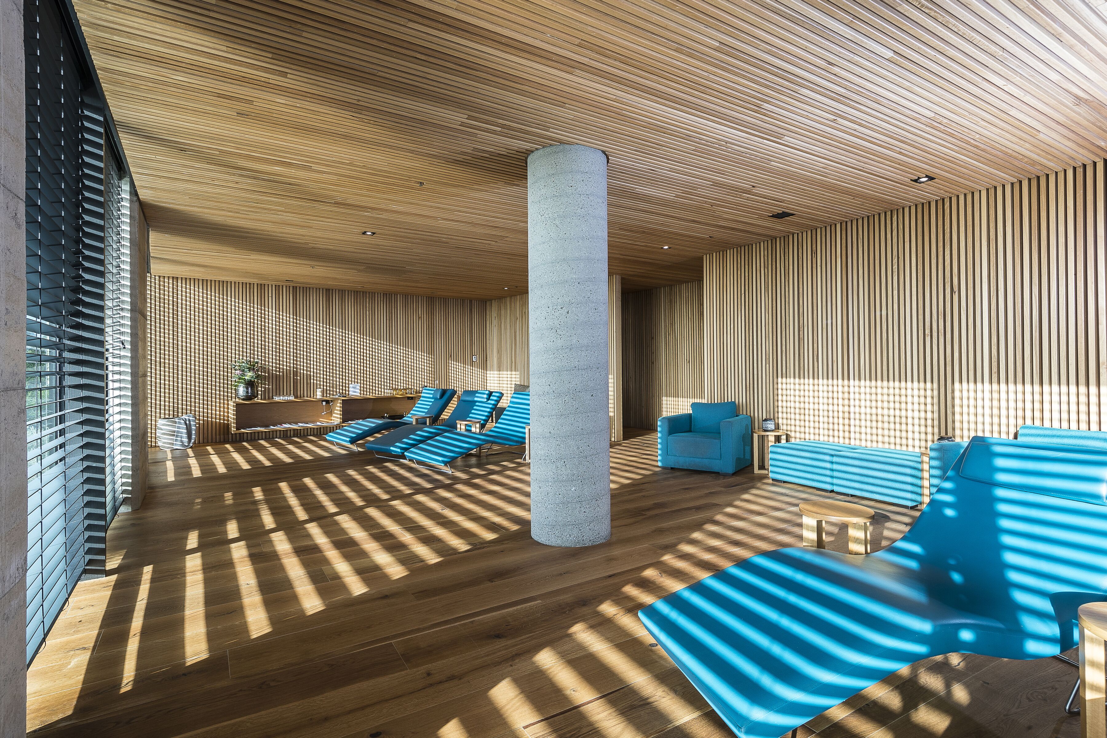 Steam room, Turkish bath, body treatments, hydrotherapy, body wraps