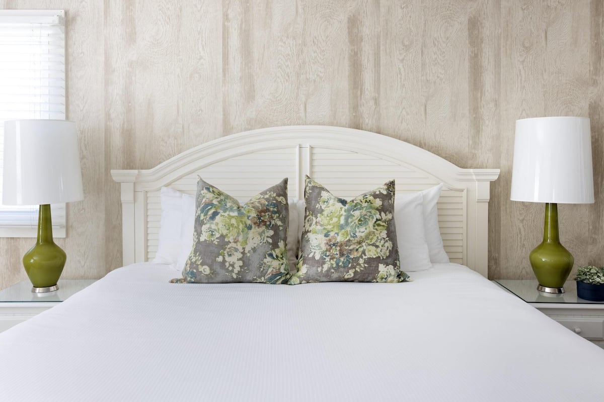 Room, 1 King Bed (Wharf House) | 1 bedroom, Frette Italian sheets, premium bedding