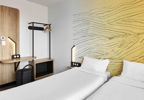 Premium bedding, desk, blackout curtains, soundproofing - B&B HOTEL Bordeaux Talence (Gradignan)