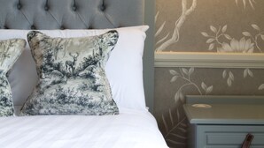 Room - The Broadoak (Ashton-under-Lyne)