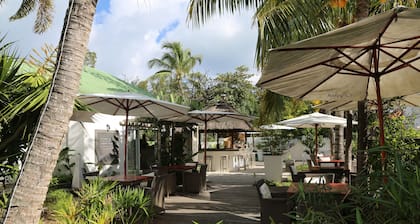 Esprit Libre Restaurant and Guest House