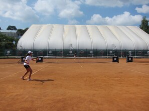 Tennisplatz