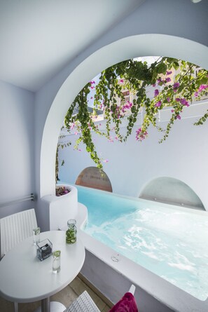 Family Suite, Private Pool | Terrace/patio - Blue Waves Hotel (Santorini)