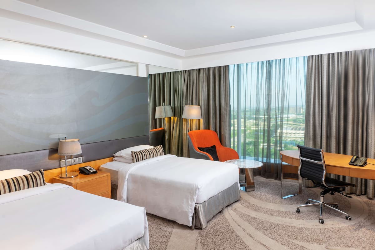 Room, 2 Twin Beds | Minibar, in-room safe, desk, laptop workspace