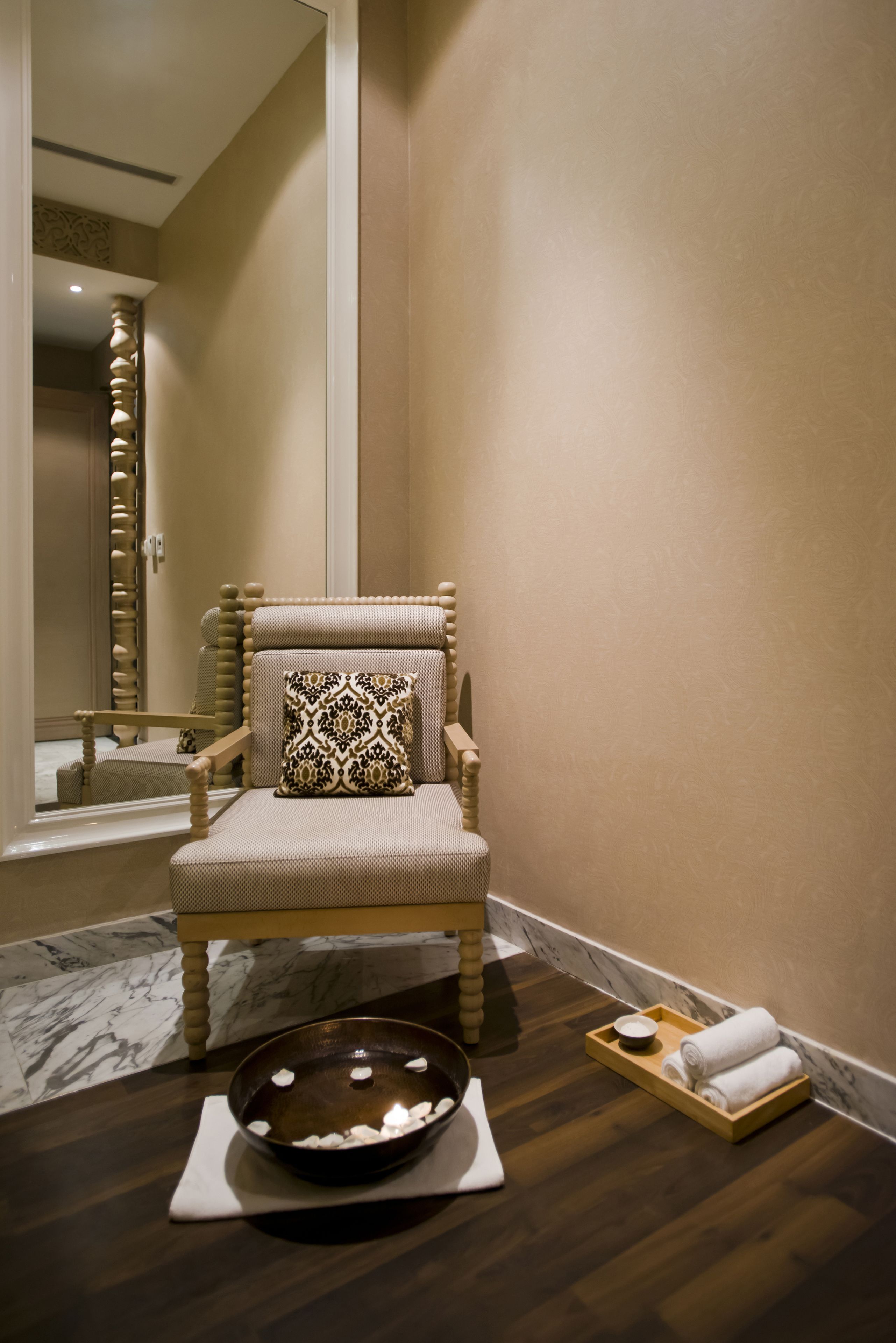 couples treatment room(s), steam room, body treatments, aromatherapy