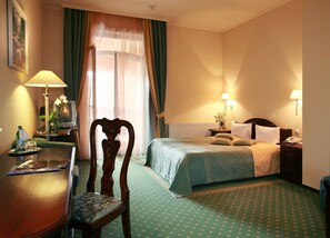 Cunas, camas plegables/adicionales y wifi gratis 