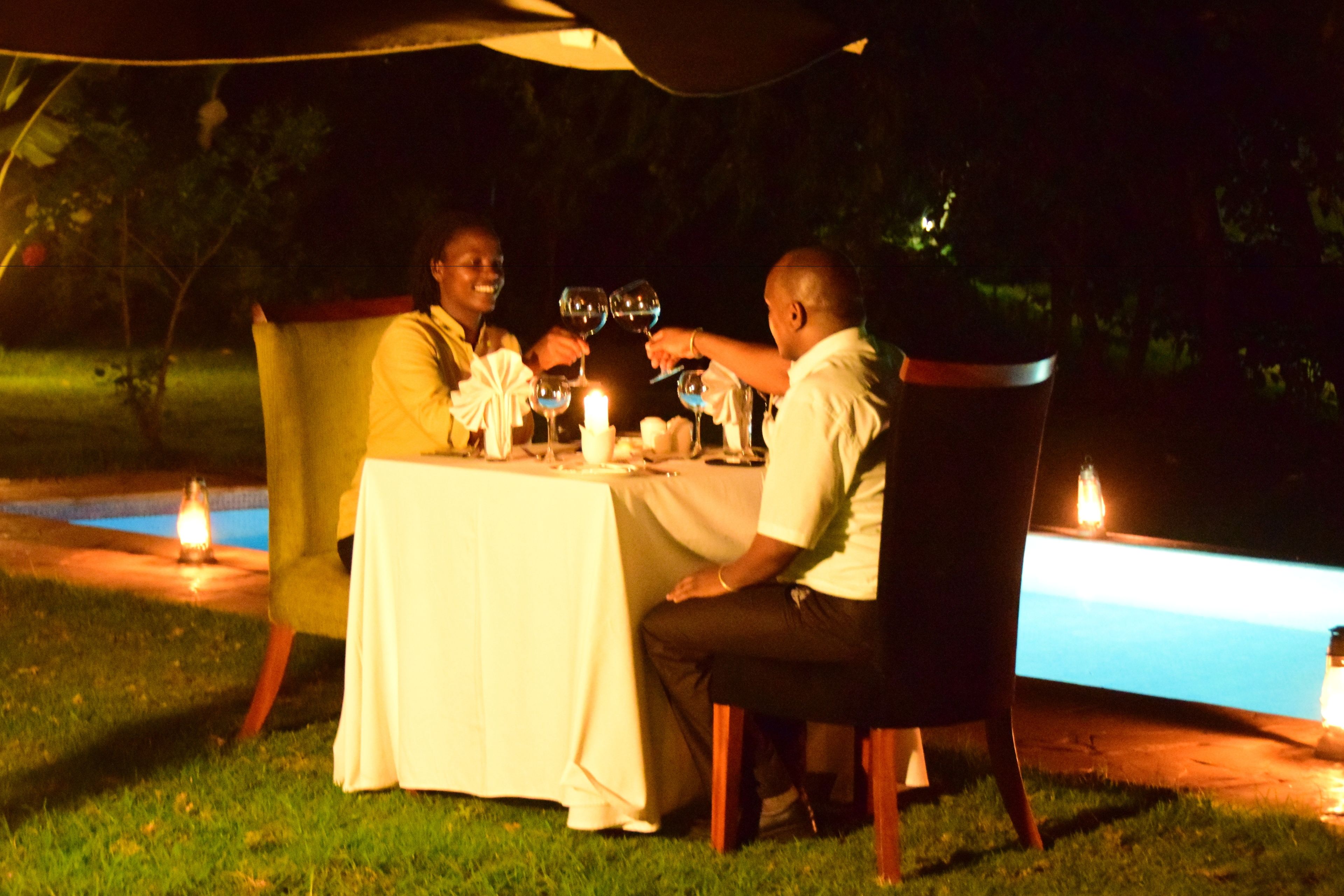 Lunch and dinner served, local and international cuisine