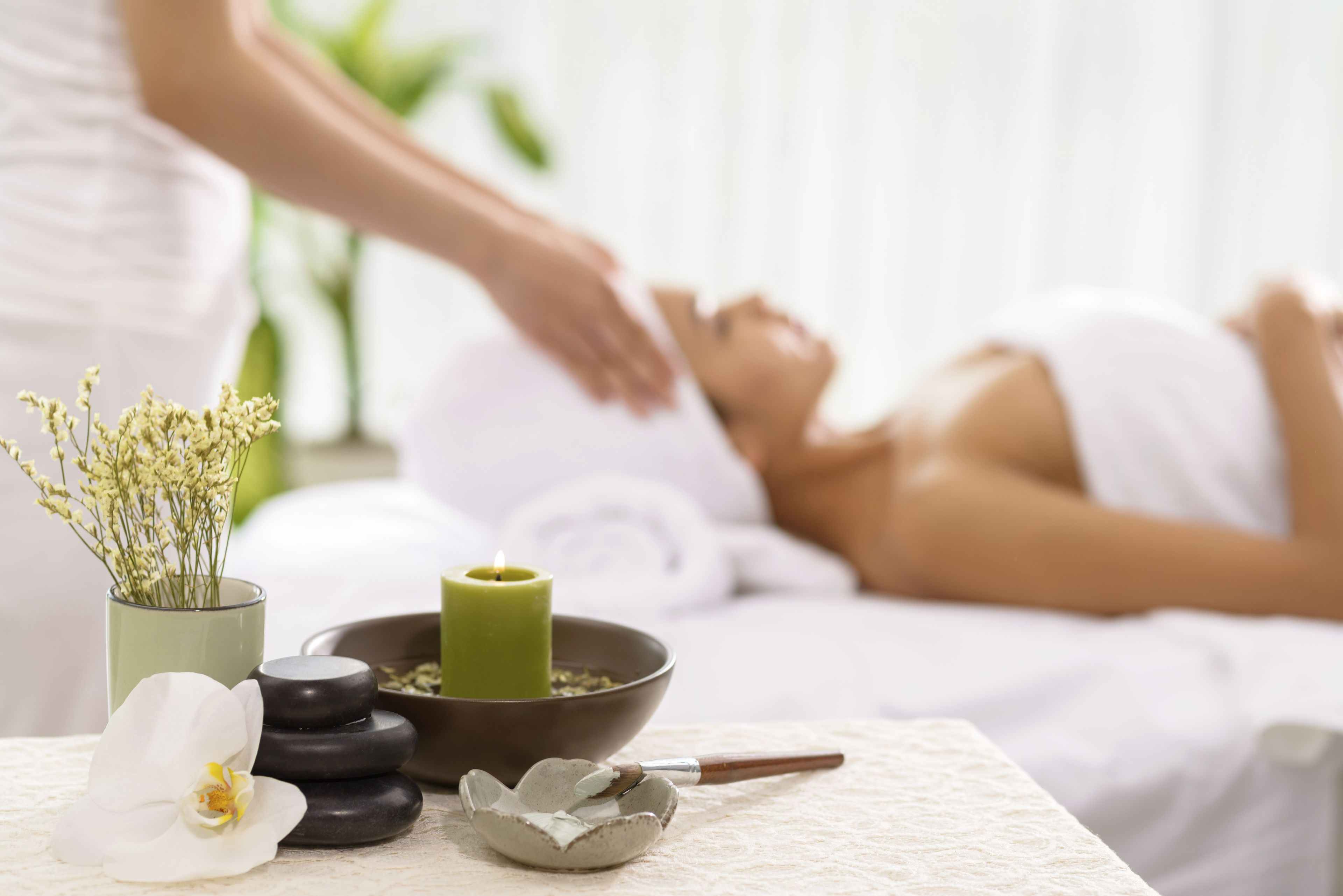 couples treatment room(s), deep-tissue massages, swedish massages