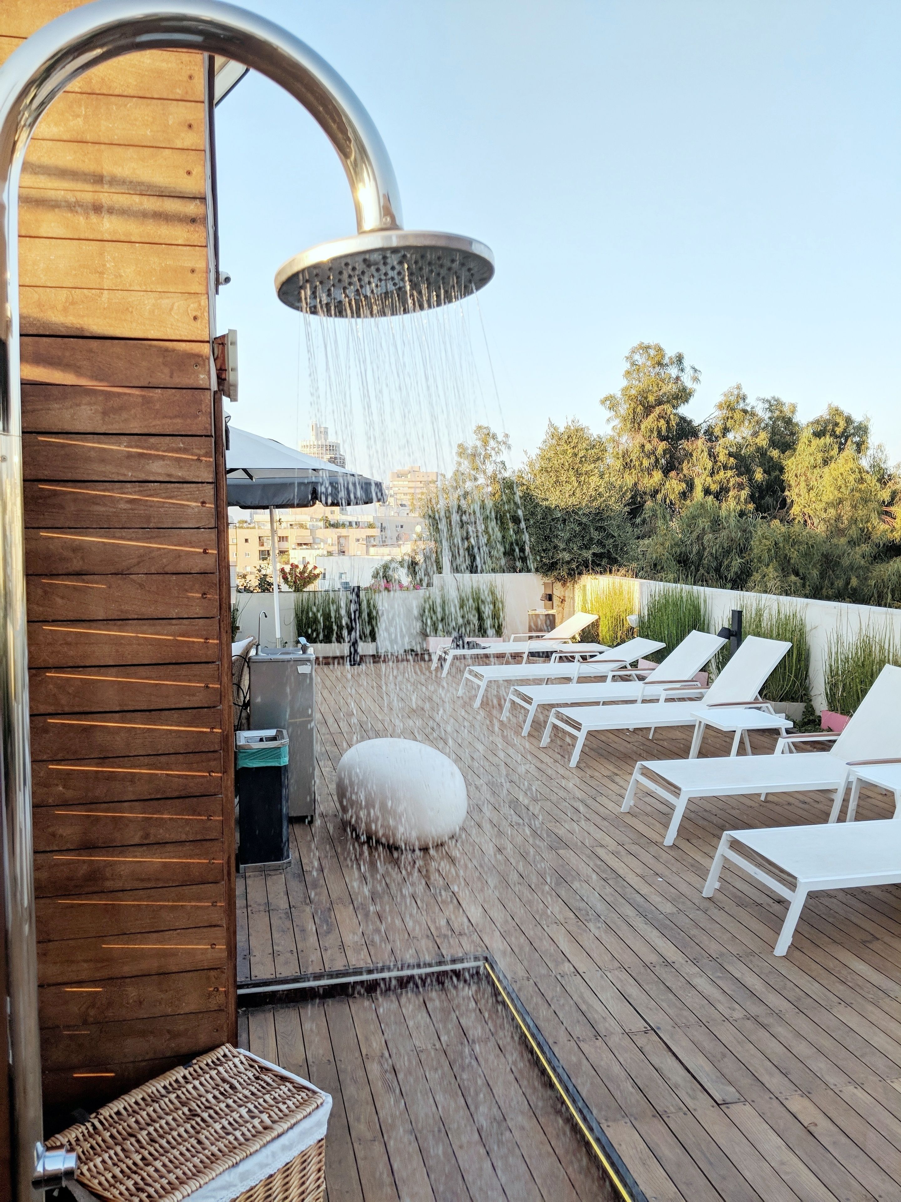 Sundeck