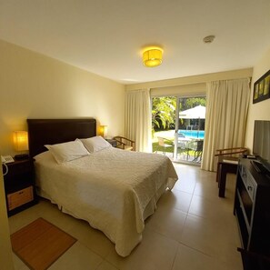 Egyptian cotton sheets, premium bedding, down duvets, pillow-top beds