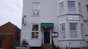 Exterior - Silverstone House (Great Yarmouth)
