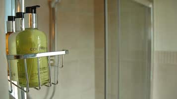 Standard Suite, Ensuite | Bathroom