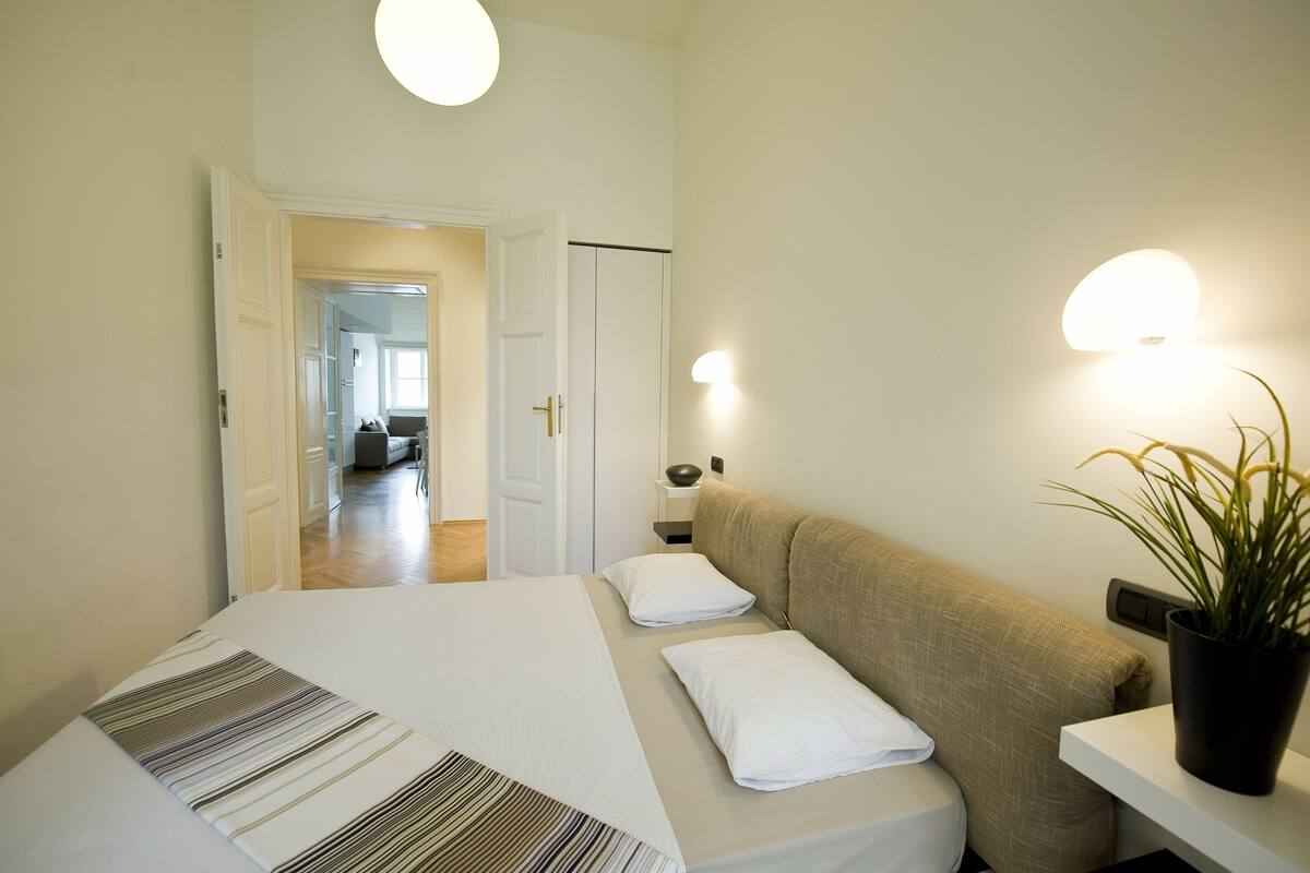 Apartment, 1 Schlafzimmer (Number 6) | 1 Schlafzimmer, Bügeleisen/Bügelbrett, kostenlose Babybetten