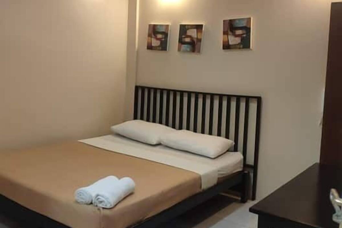 Standard Double Room | WiFi (free)