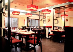 Food and drink - Harrisons Hotel (Chennai)