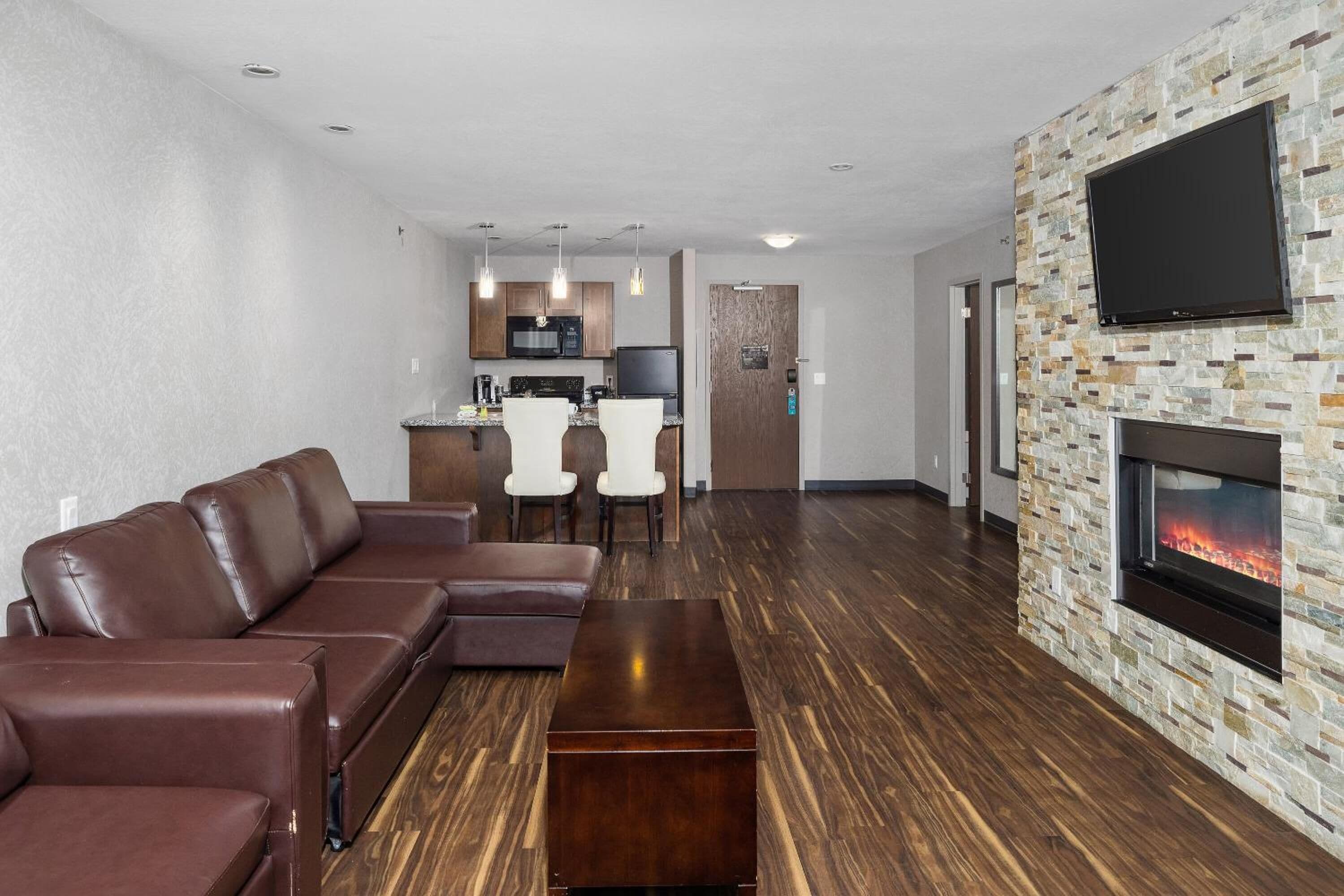 42-inch tv with cable channels