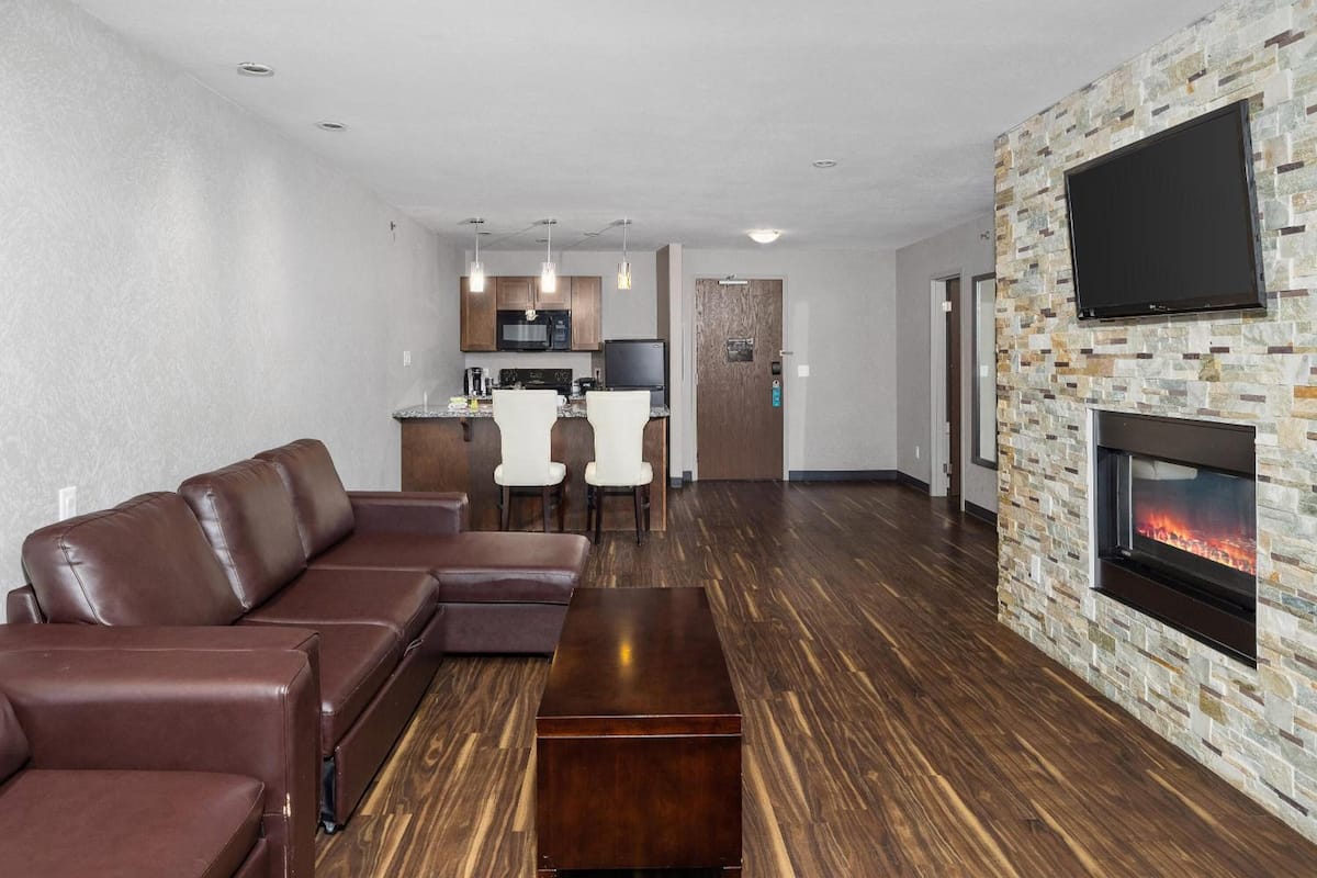 42-inch tv with cable channels