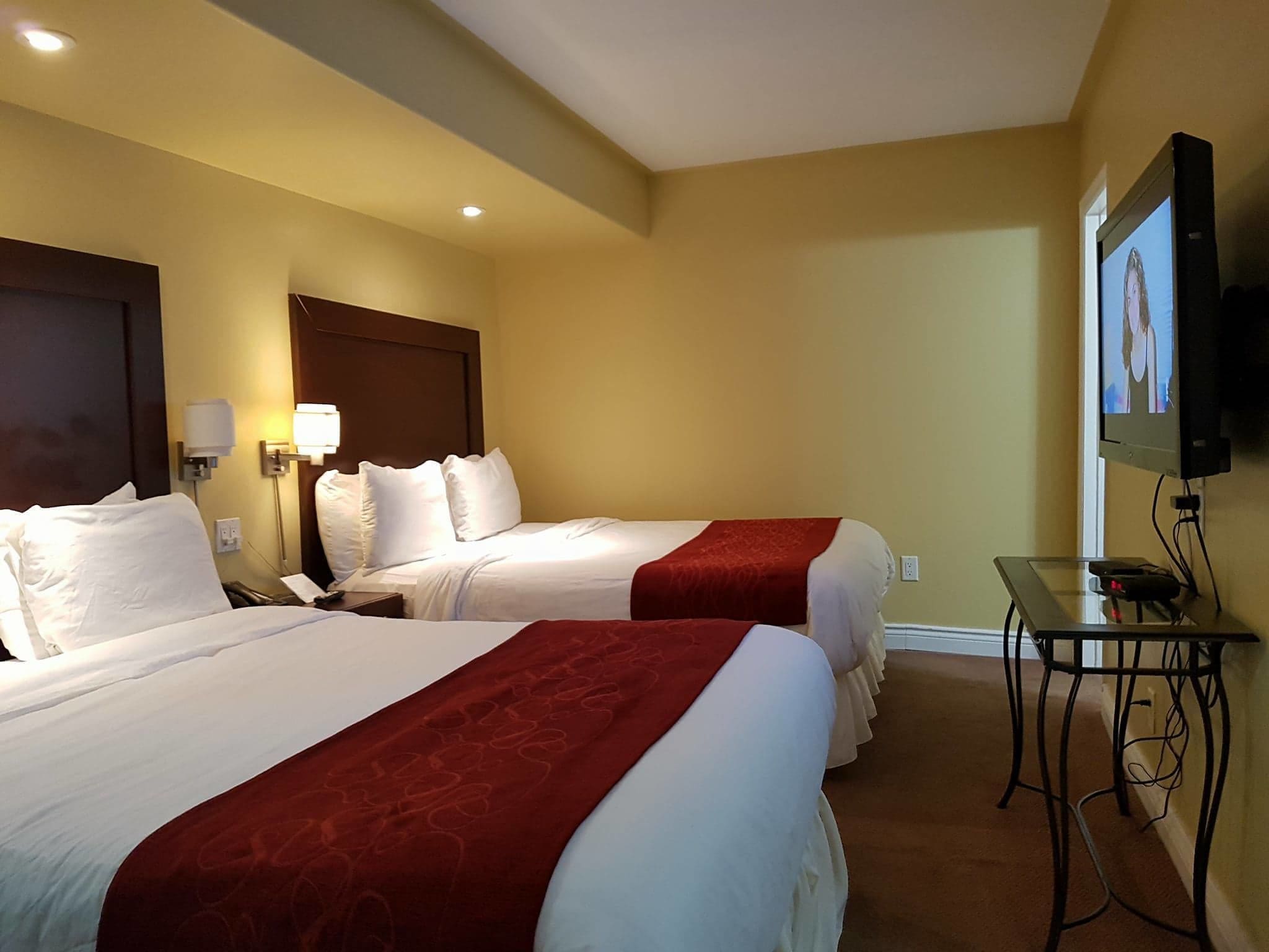 Foto - Bayside Inn & Waterfront Suites