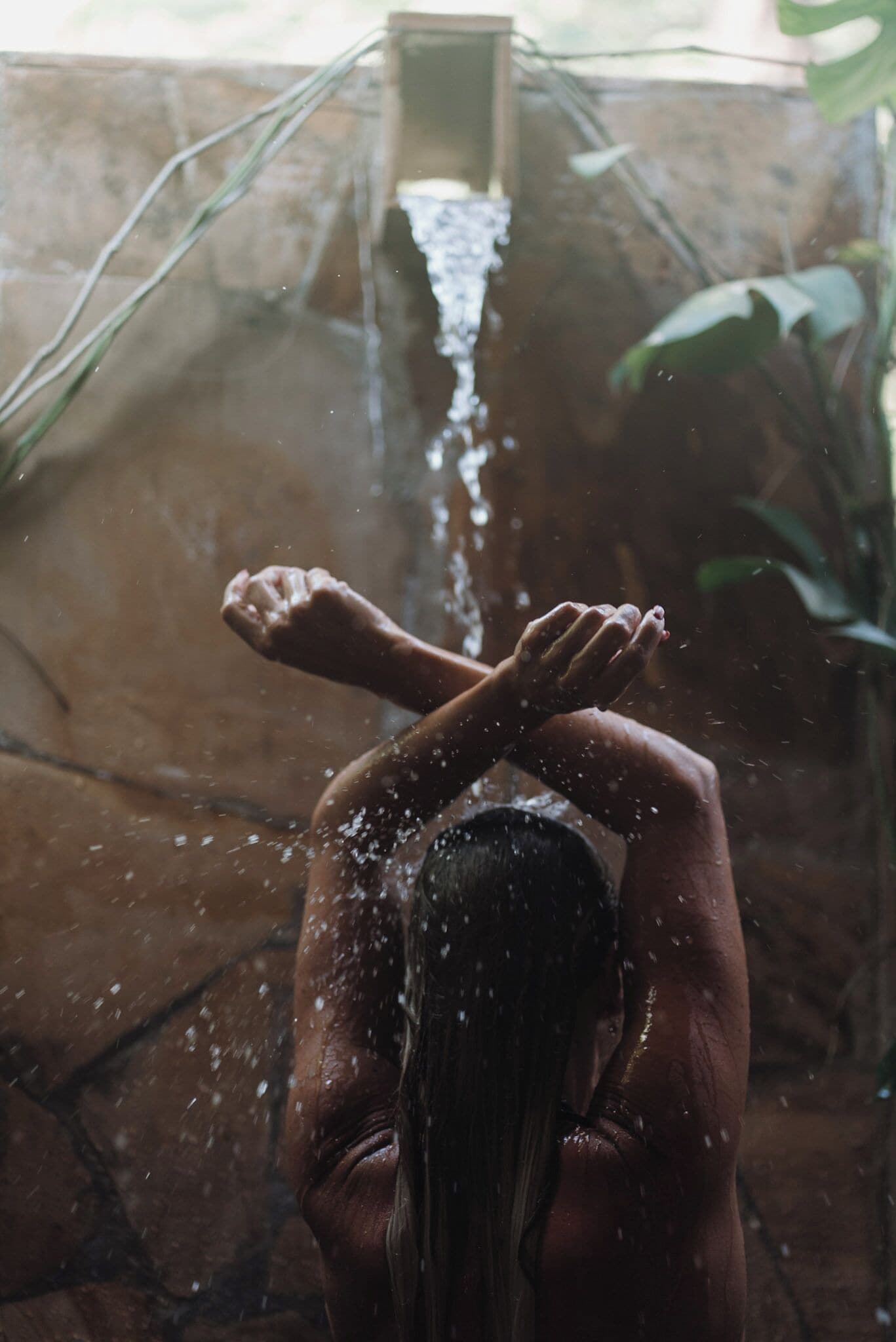 身体护理、深层组织按摩、瑞典式按摩、身体磨砂、面部护理、1 ???