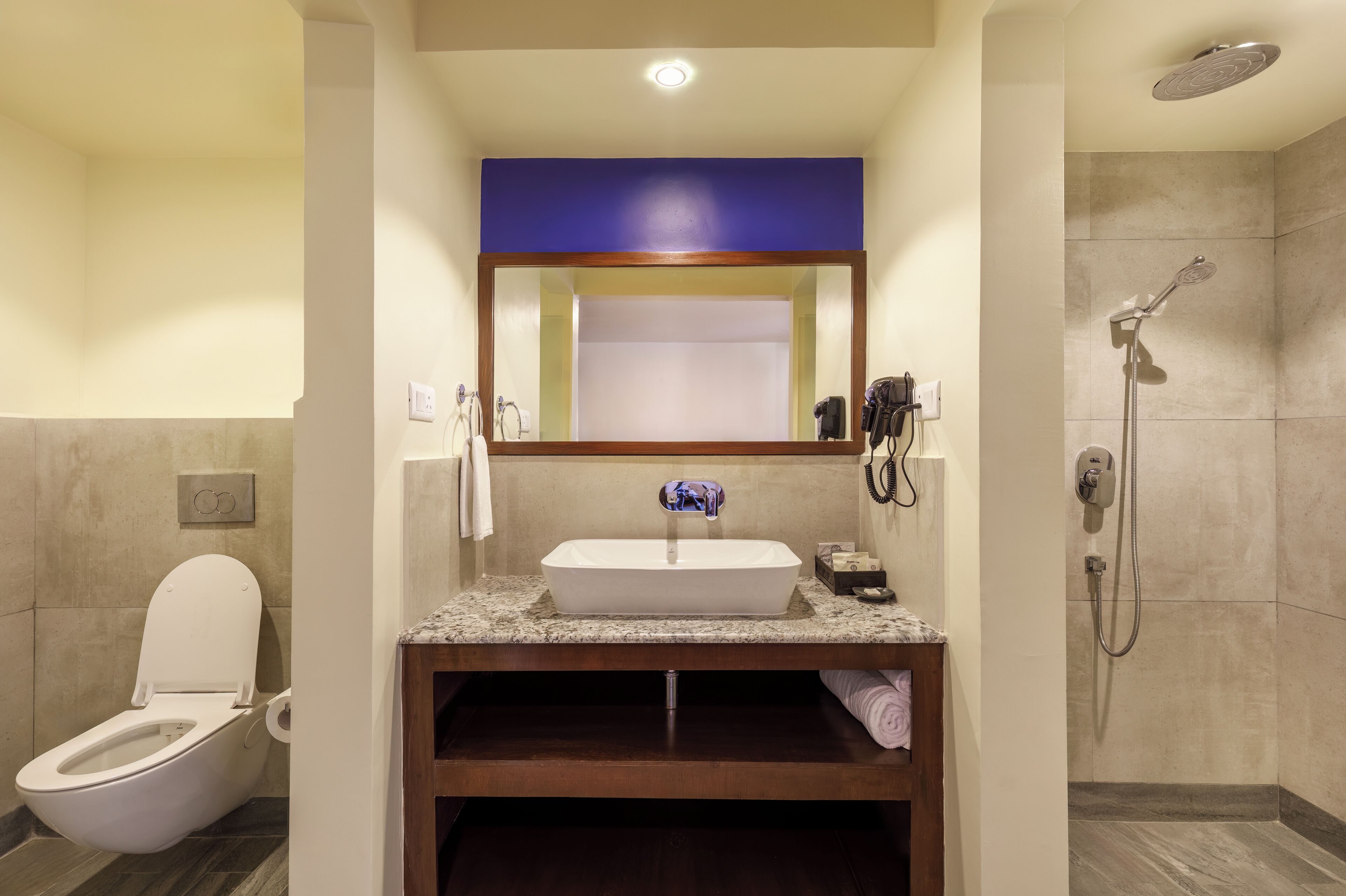 shower, rainfall showerhead, free toiletries, hair dryer