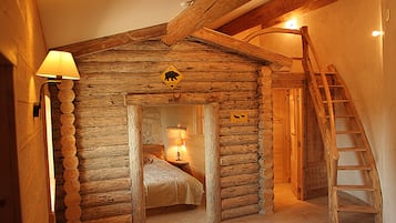 Apartment (Canada)