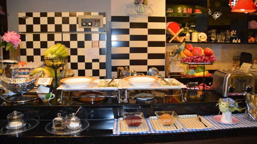 FunStay Inn Guesthouse