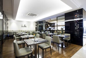 Restaurant - The Grand Hotel Myeongdong (Seoul)
