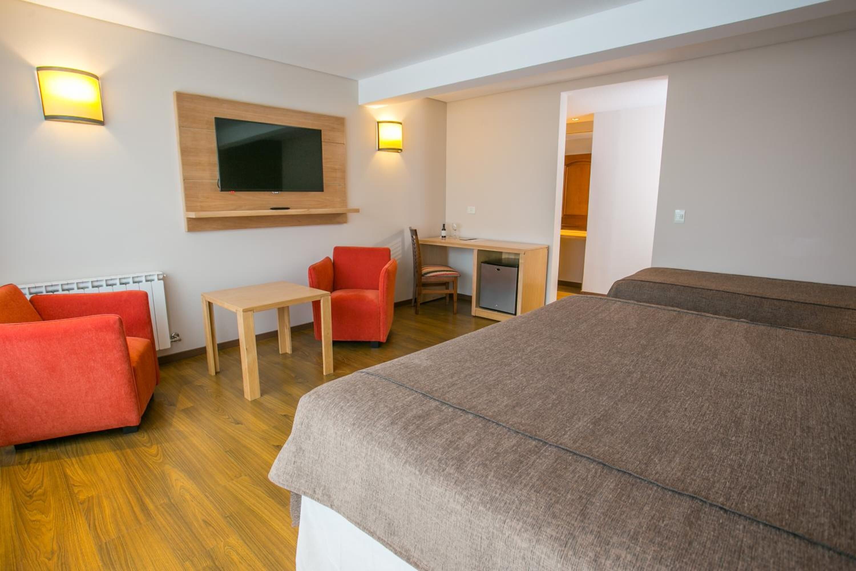 minibar, in-room safe, desk, blackout curtains