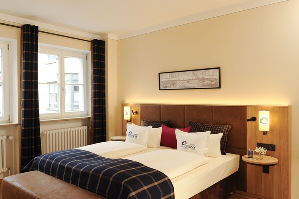 Chambre Prestige double | Literie hypoallergénique, couette en duvet, décor unique