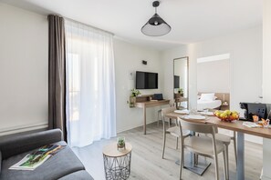Living area - Appart'City Confort Saint-Nazaire Océan (Saint-Nazaire)