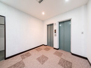 Elevator - Tabist Hotel Tetora Hakodate Station (Hakodate)