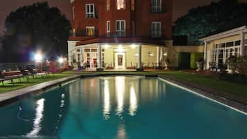 Front of property – evening/night