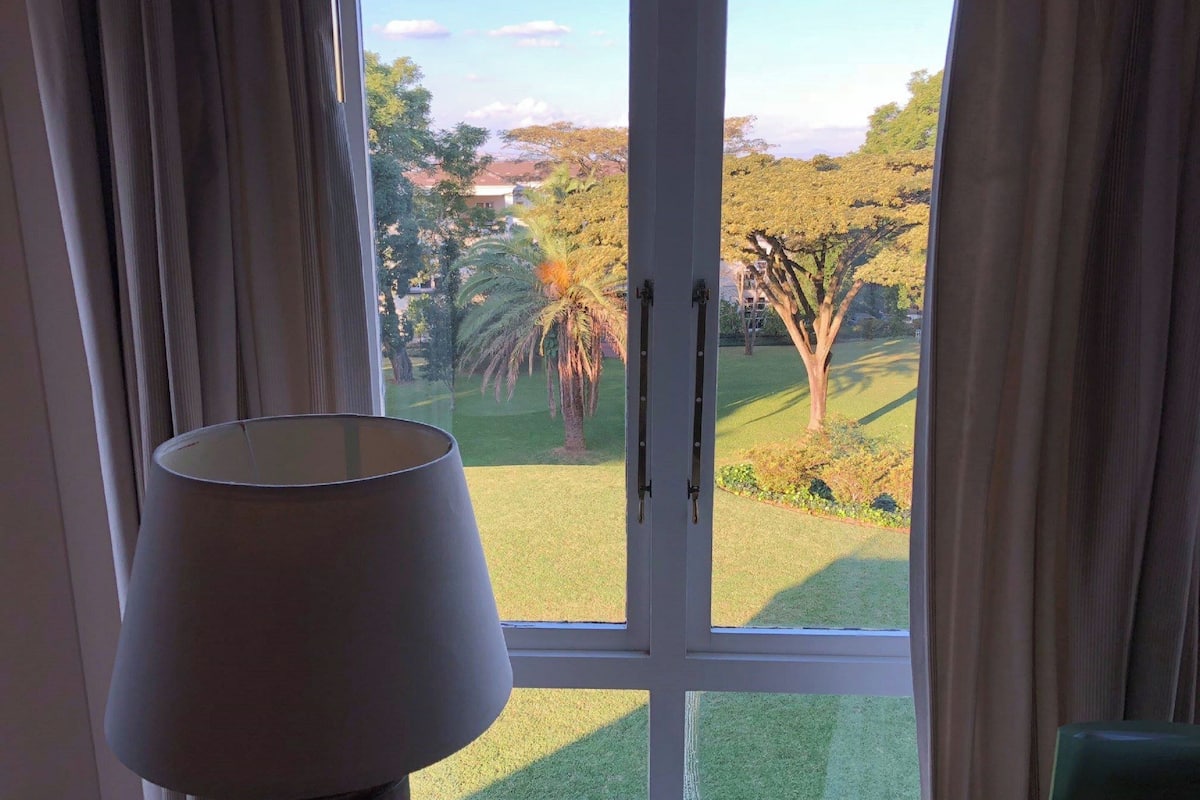 library suite  | 1 bedroom, premium bedding, in-room safe, individually decorated