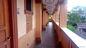 Hallway - Jilian Tourist Inn (Puerto Princesa)