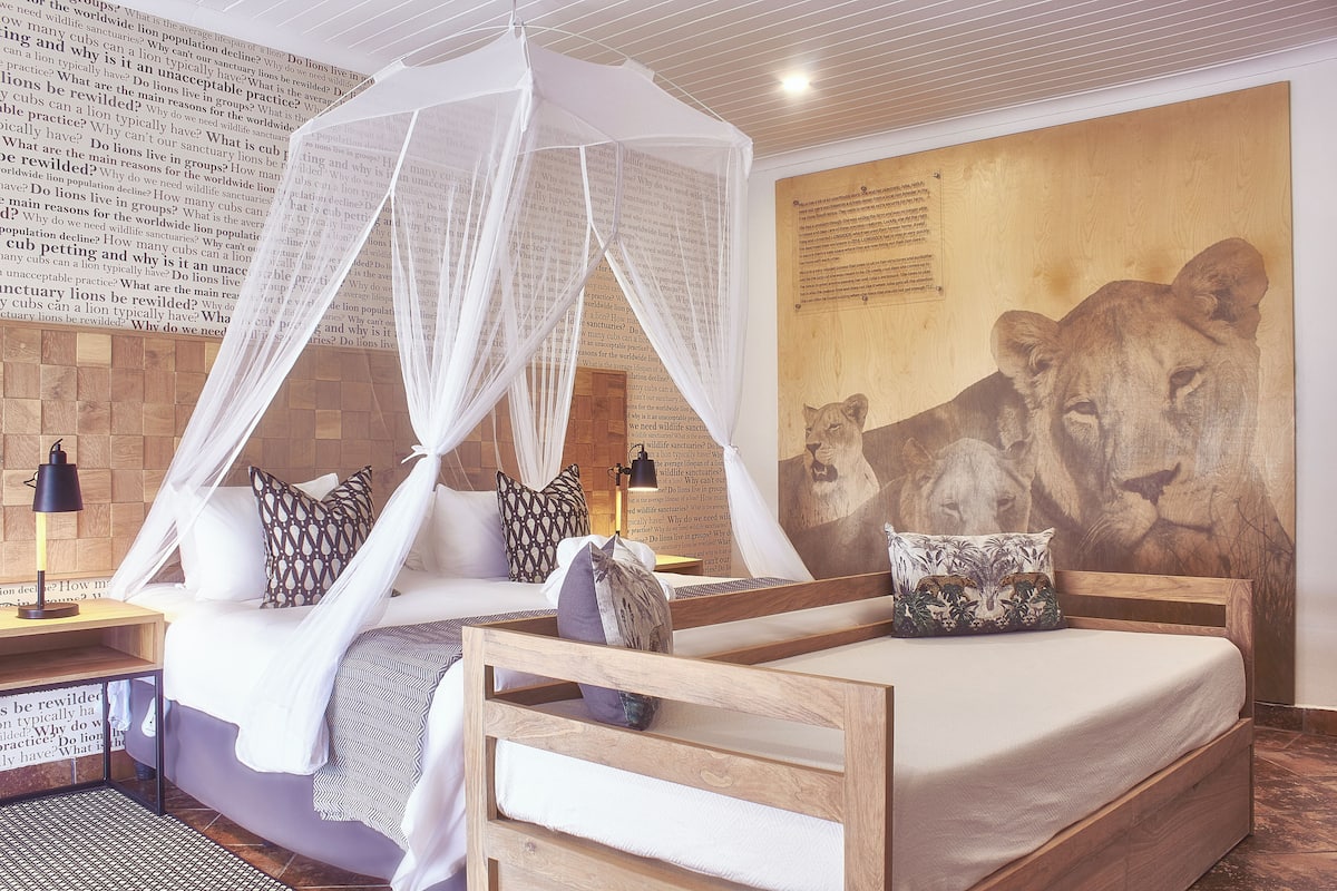 Nala LIONESS | 1 bedroom, minibar, in-room safe, individually decorated