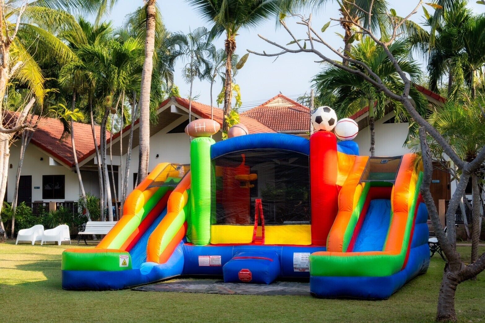 children’s play area – outdoor