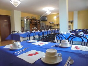 Daily buffet breakfast (EUR 5 per person)