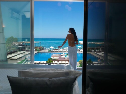 Veer Luxury Boutique Hotel & Resort