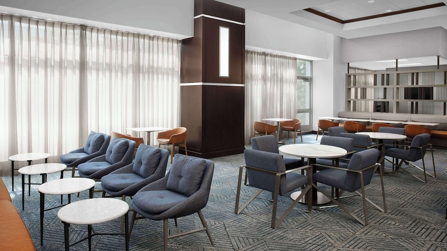 Homewood Suites by Hilton Dallas Downtown, TX