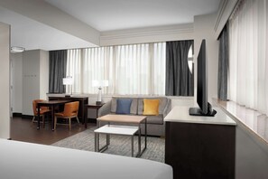 Studio Suite, 1 King Bed, Non Smoking, Corner | Living area | 32-inch LCD TV with digital channels, TV, Netflix - Homewood Suites by Hilton Dallas Downtown, TX (Dallas)